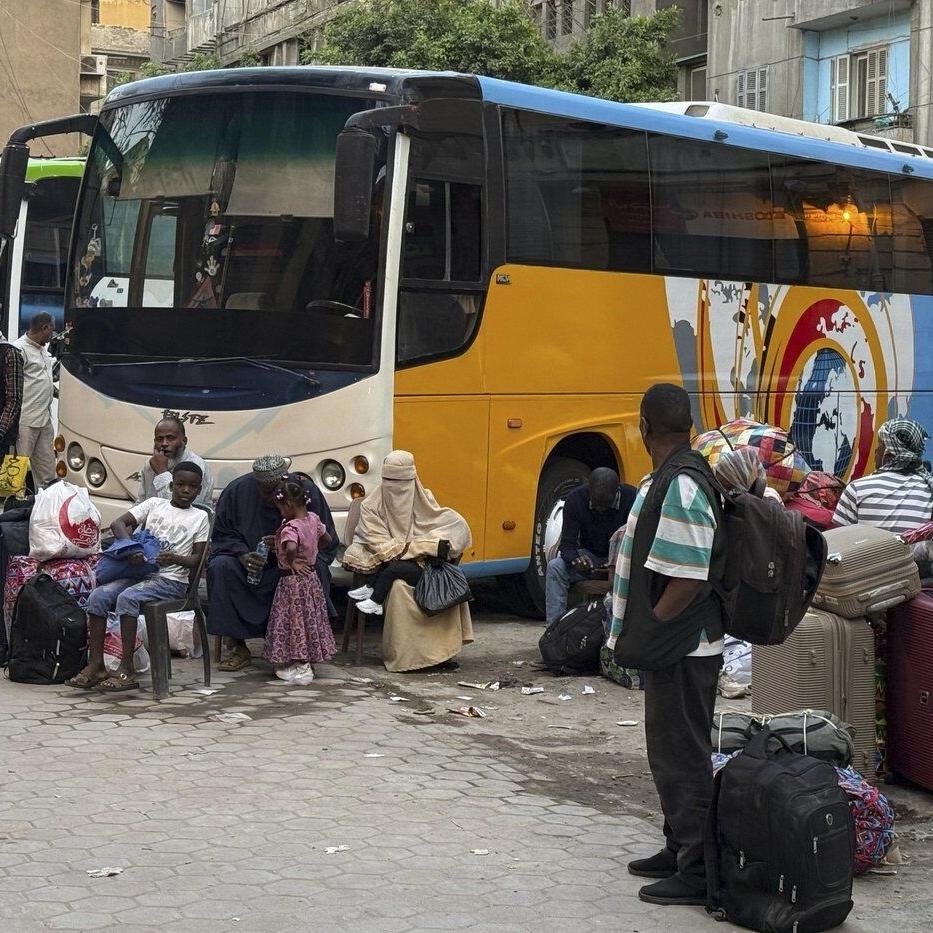 Sudanese return to their homeland, hoping for stability but finding it still wrecked by war